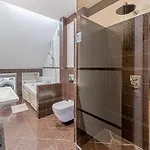 Grand With Air Conditioning Appartement