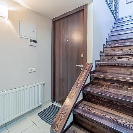 Grand With Air Conditioning Apartmán