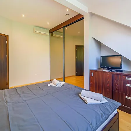 Grand With Air Conditioning Kaunas